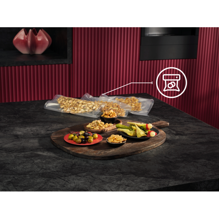 AEG - Integrated Vacuum Sealer - NKV914B