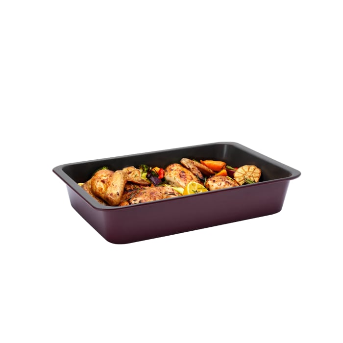 Product in use, filled with a chicked, vegetable and heard dish